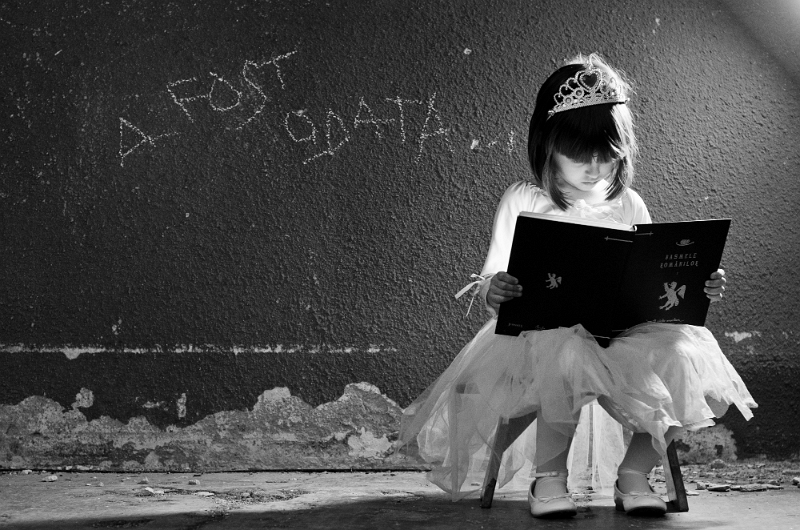 Monica-Emilia Chirilă - Toate poveștile au un început .jpg